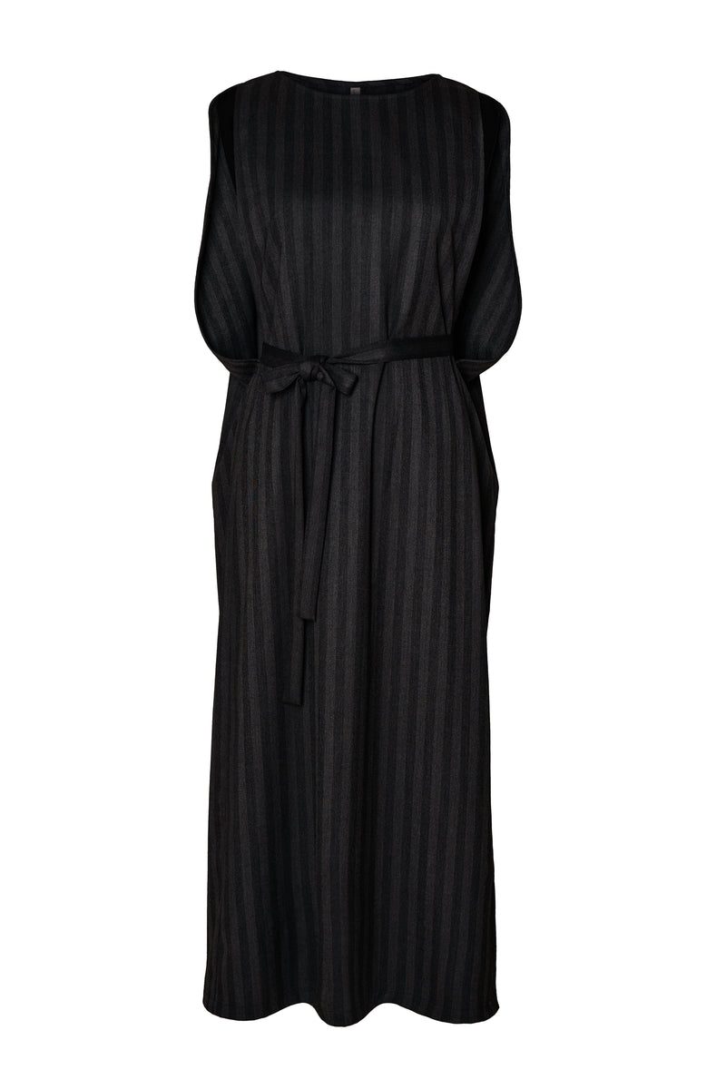 ★ SERELLE DRESS