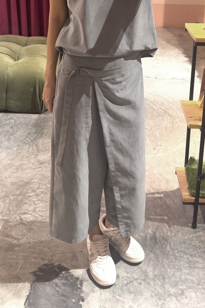 SOLA PANTS
