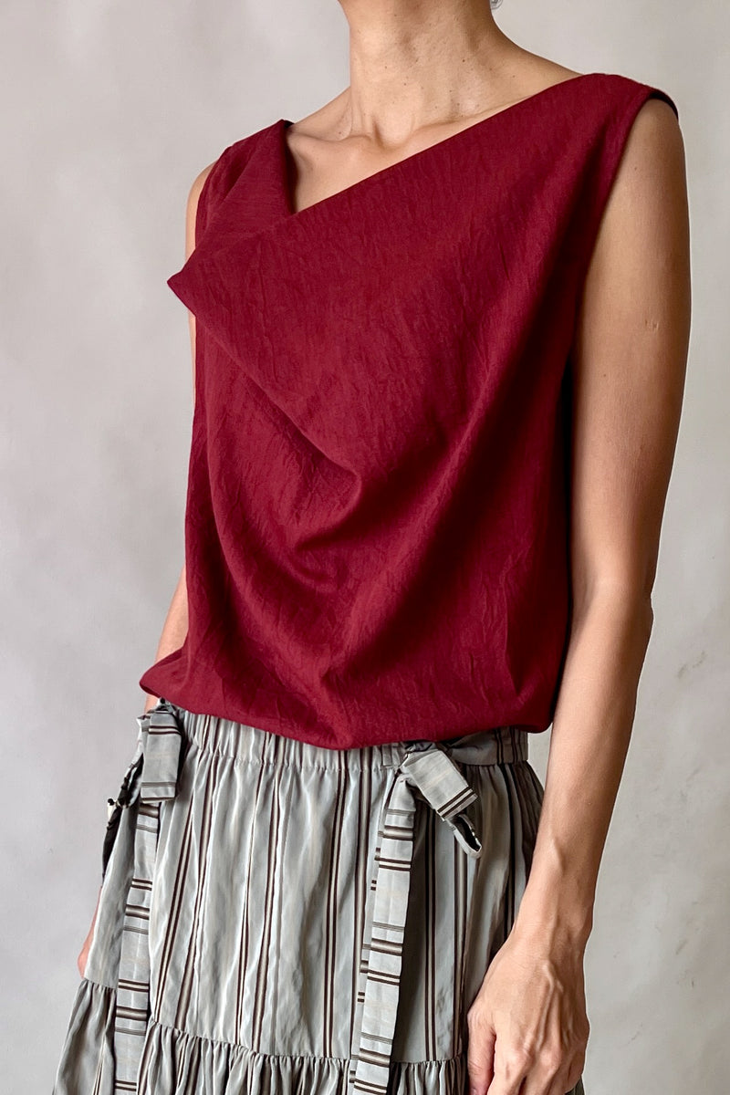 AMONISE TOP